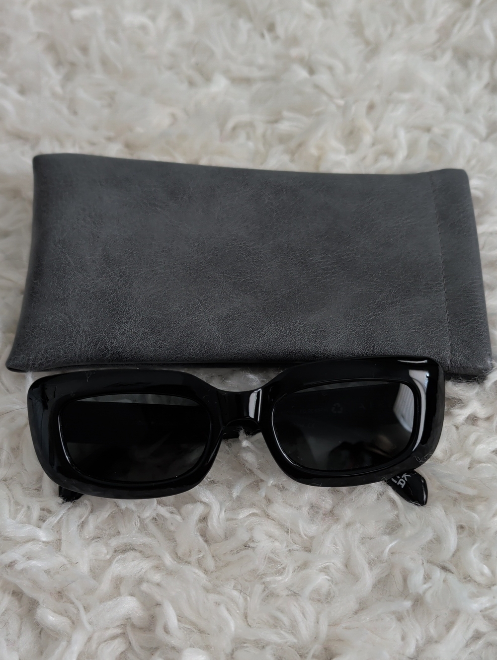 AIRE Black Rectangle Sunglasses- Sleek Modern Design